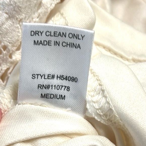 Anthropologie | Hazel Beige Embroidered Trim Poly Shift Dress ,EUC,Size Medium - Picture 10 of 13